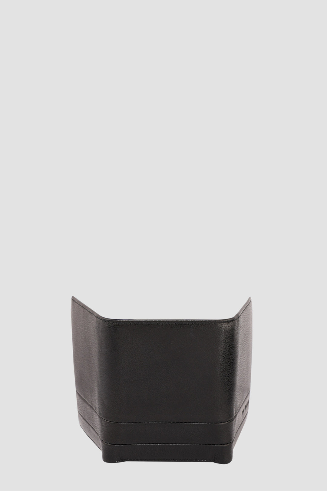 WAYLEN TRIFOLD WALLET