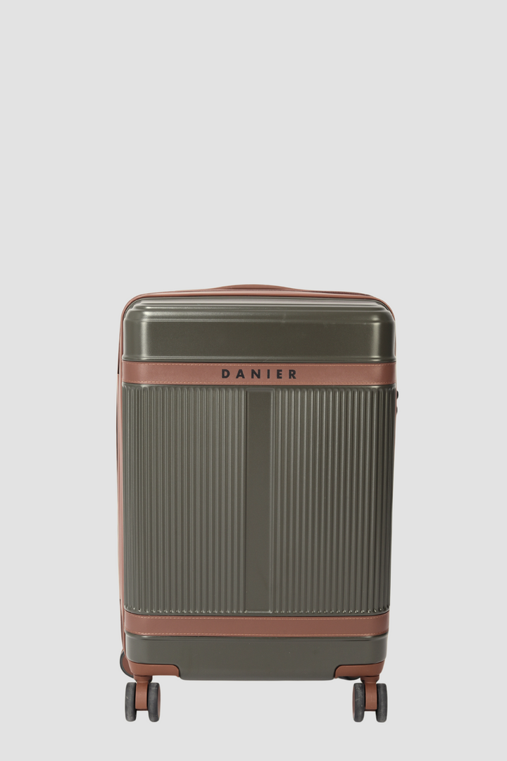 BOSTON 20" CARRY-ON CASE