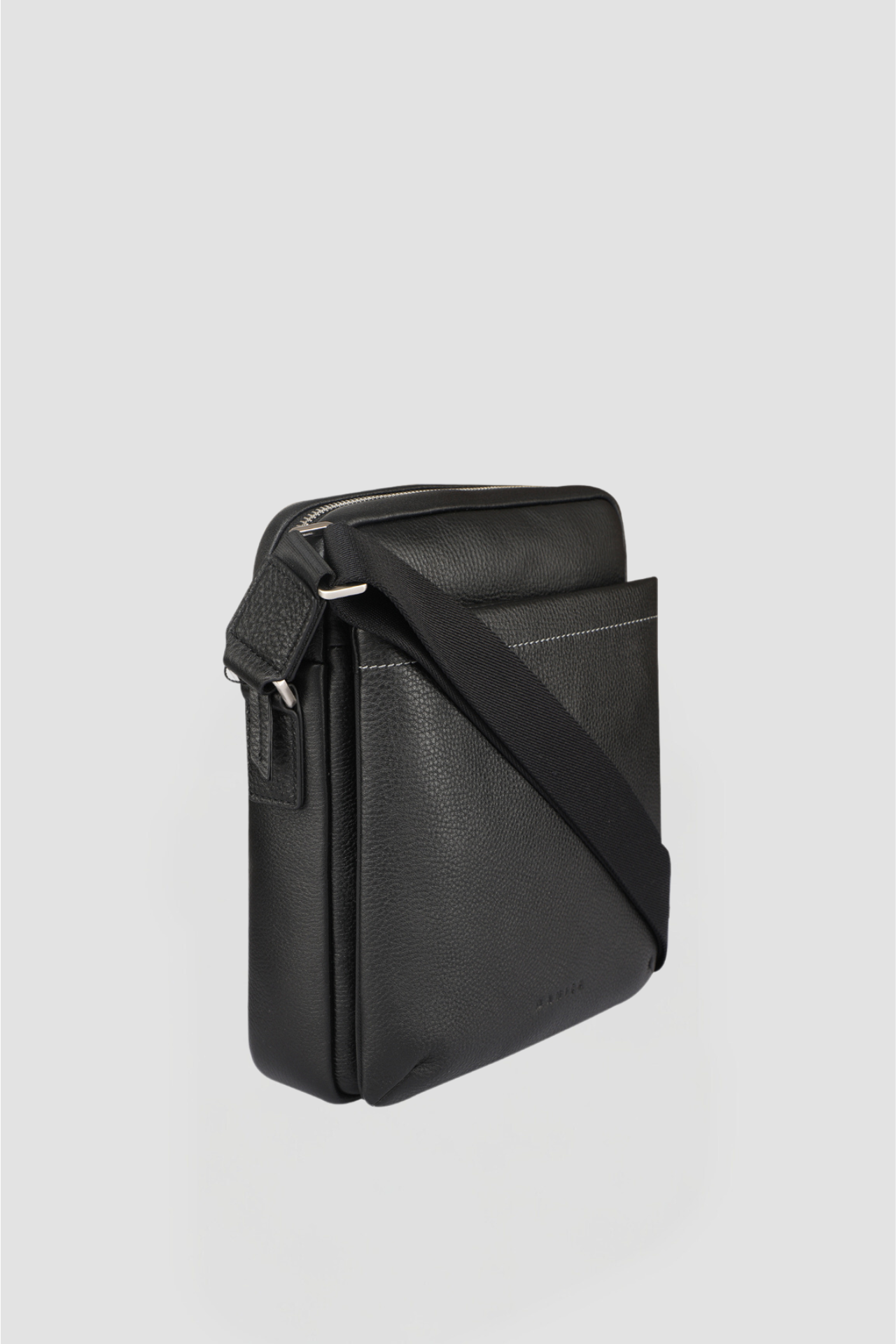 Crossbody men's leather bag sale