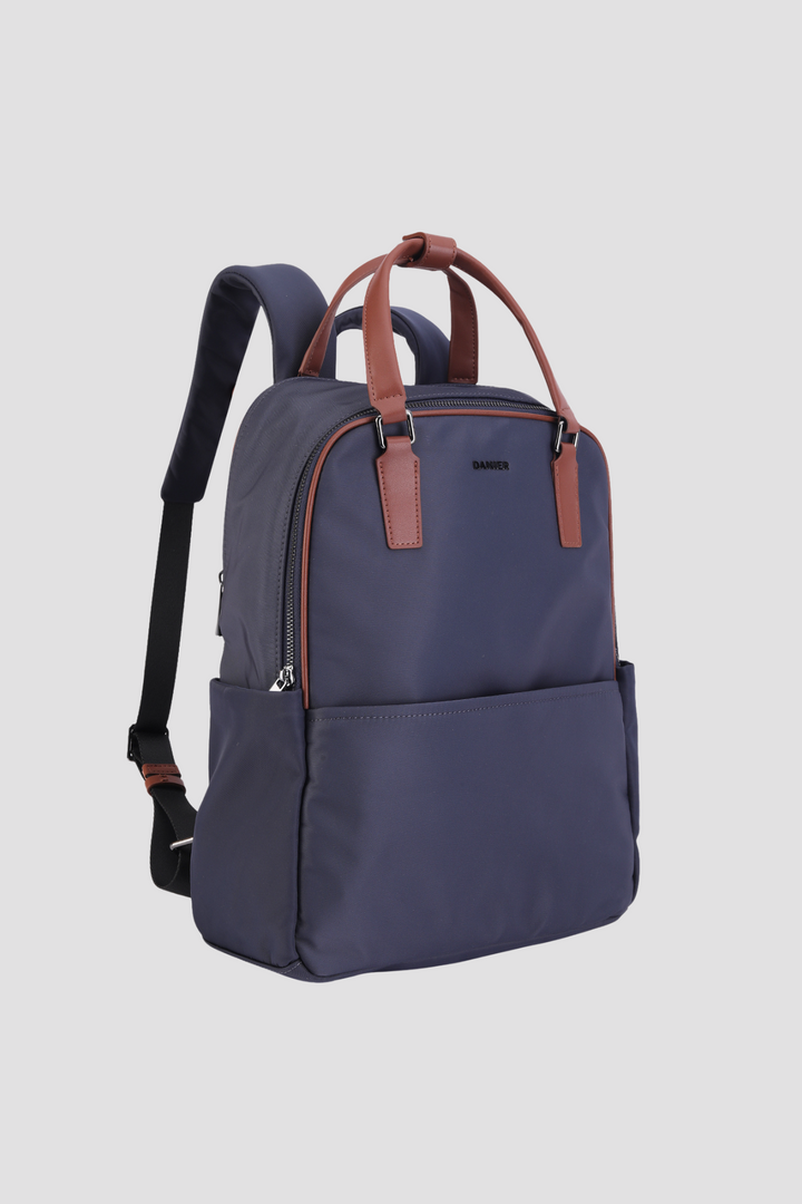 TRAVELPRO BACKPACK