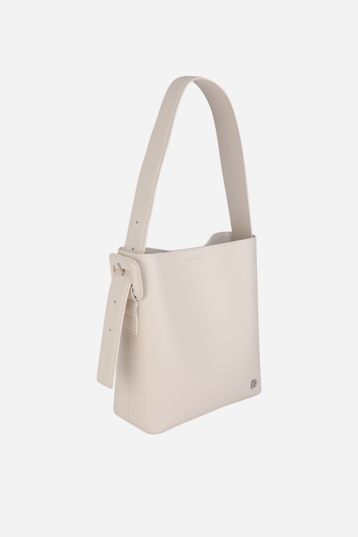 AMILIA LARGE TOTE
