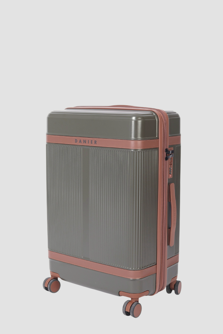 BOSTON 24" MEDIUM LUGGAGE CASE