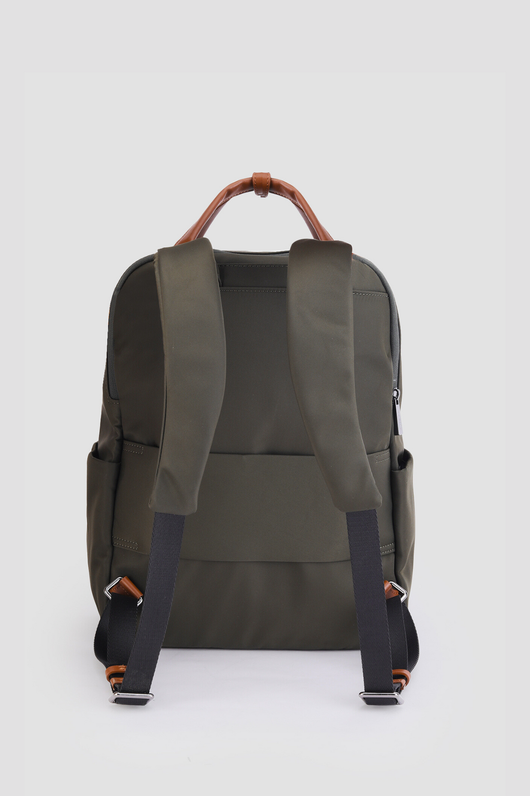 TRAVELPRO BACKPACK