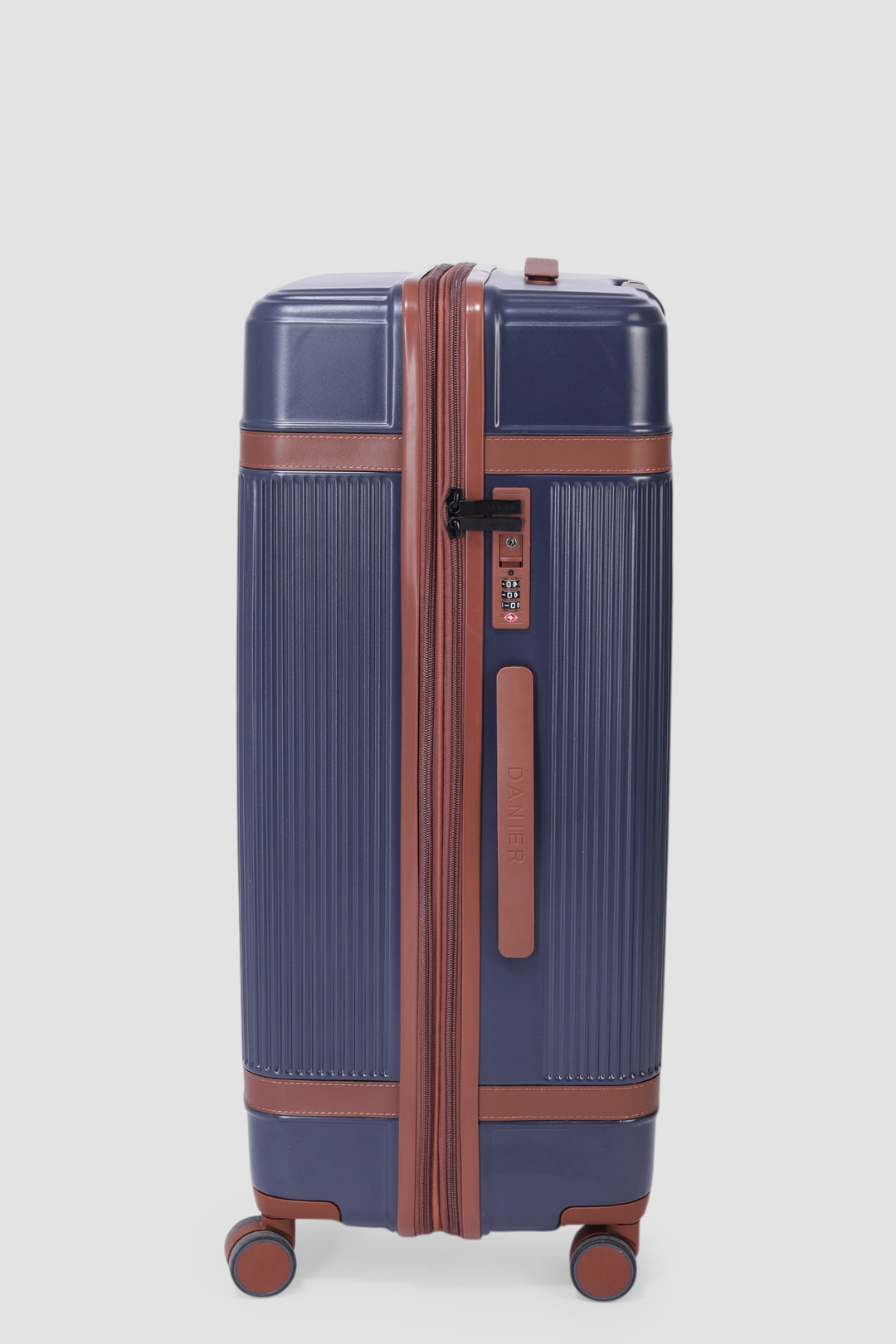 BOSTON 28" LARGE LUGGAGE CASE