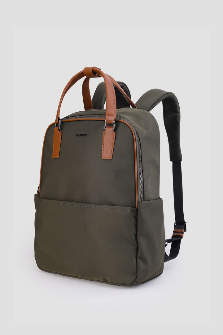 TRAVELPRO BACKPACK
