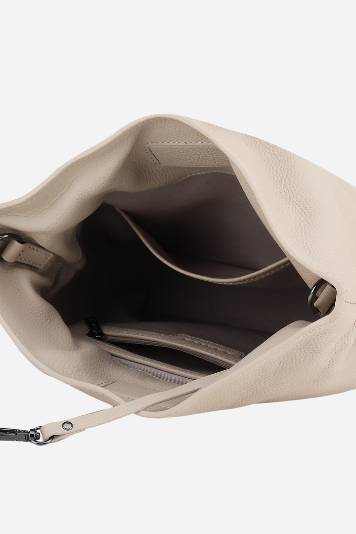 MABEL CLUTCH