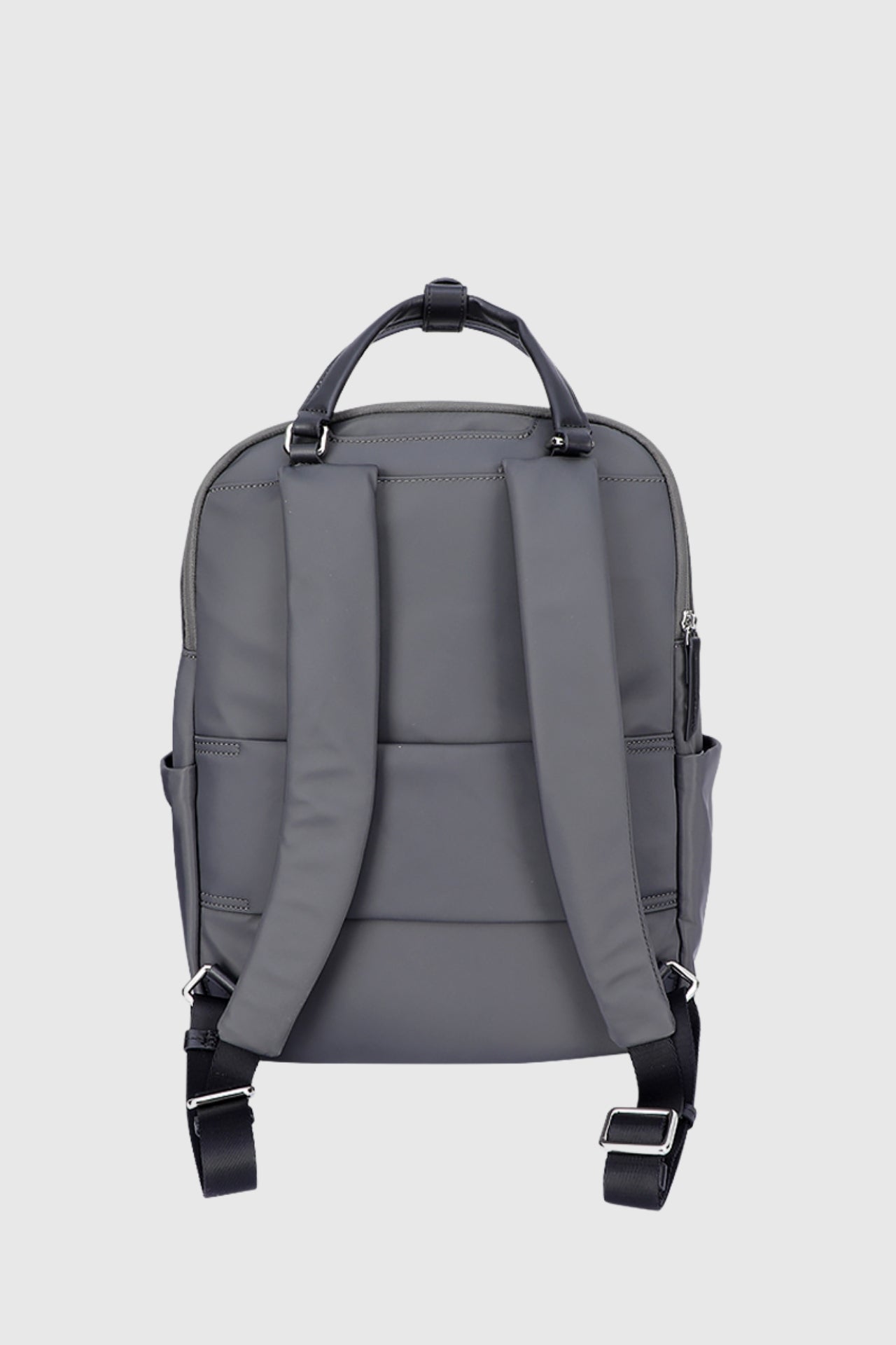 TRAVELPRO BACKPACK