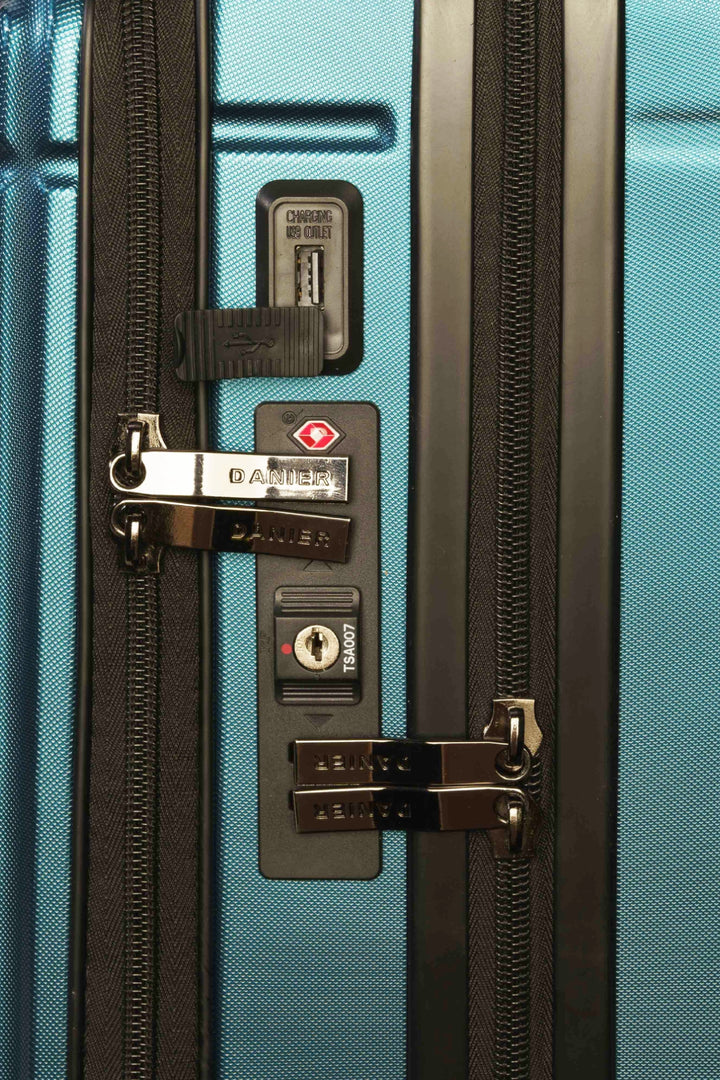UPTOWN CARRY-ON LUGGAGE