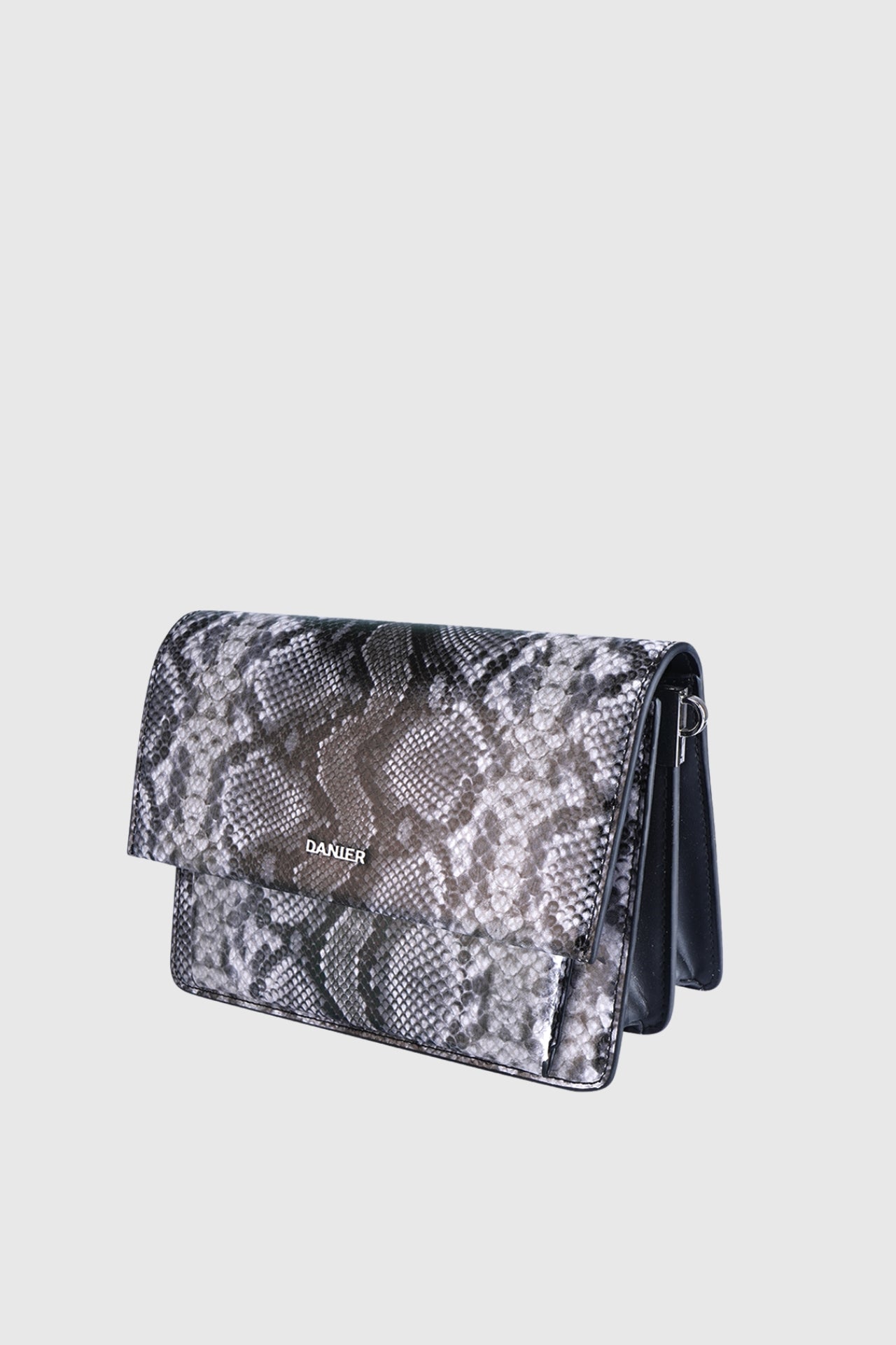 CHENAH CROSSBODY