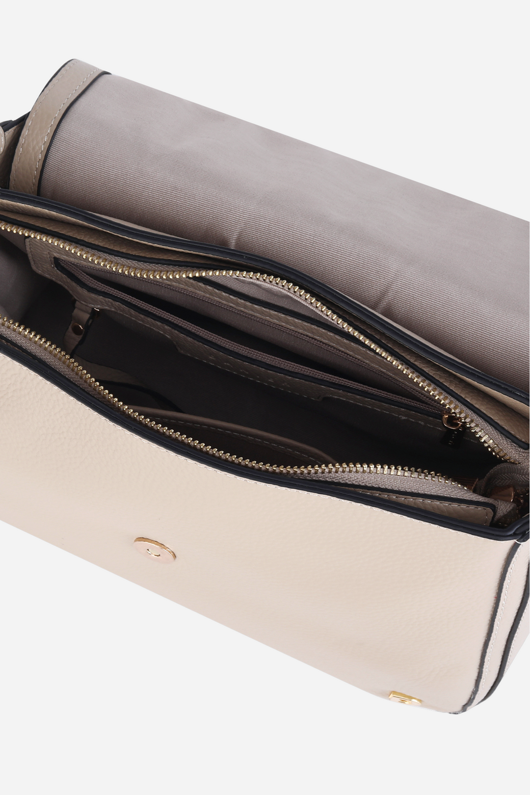 GWEN SATCHEL