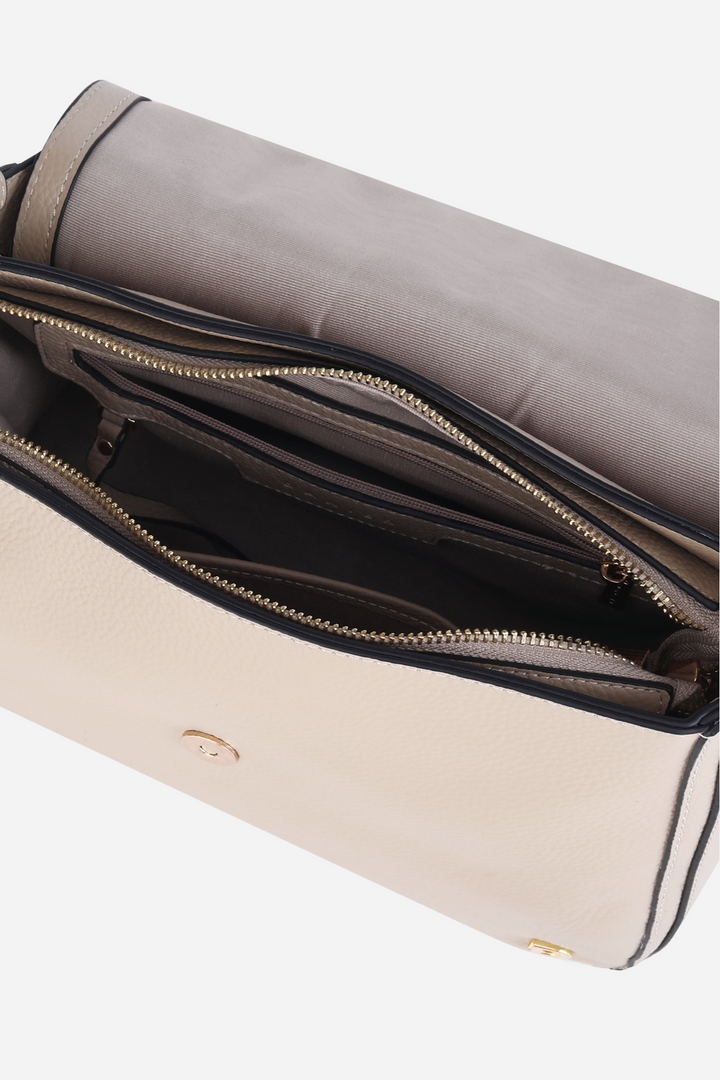 GWEN SATCHEL
