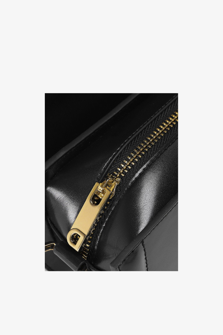 ADELAIDE SMALL CROSSBODY