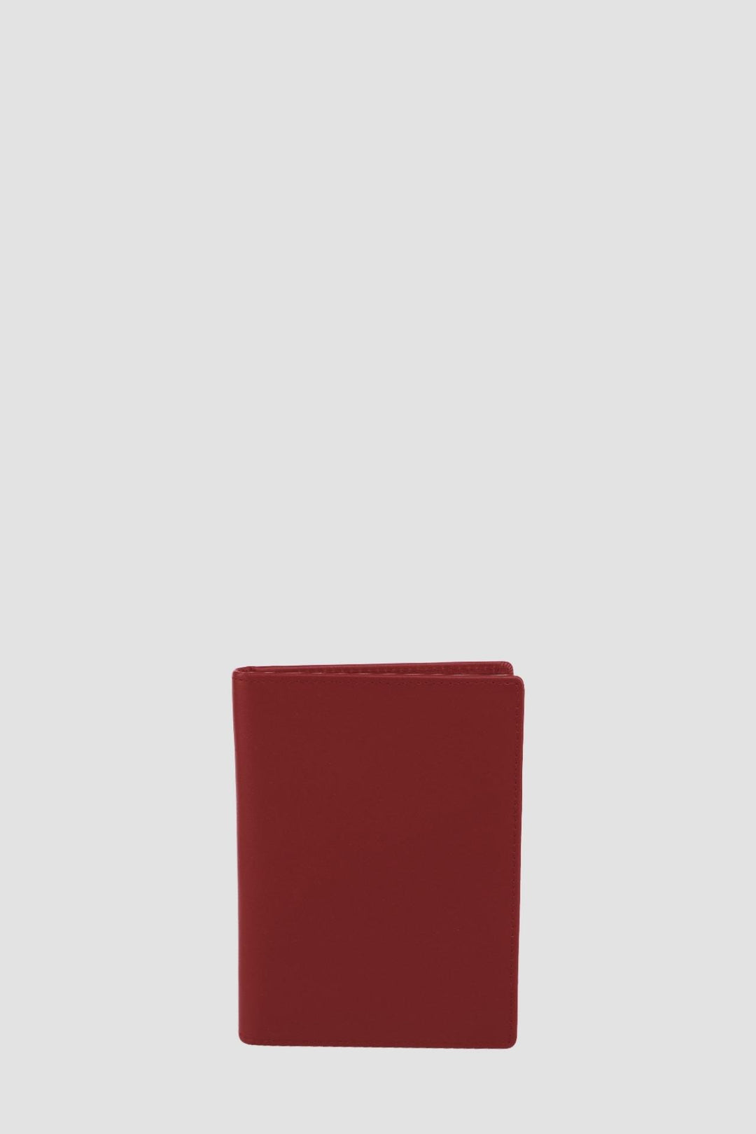 SINCLAIRE PASSPORT HOLDER